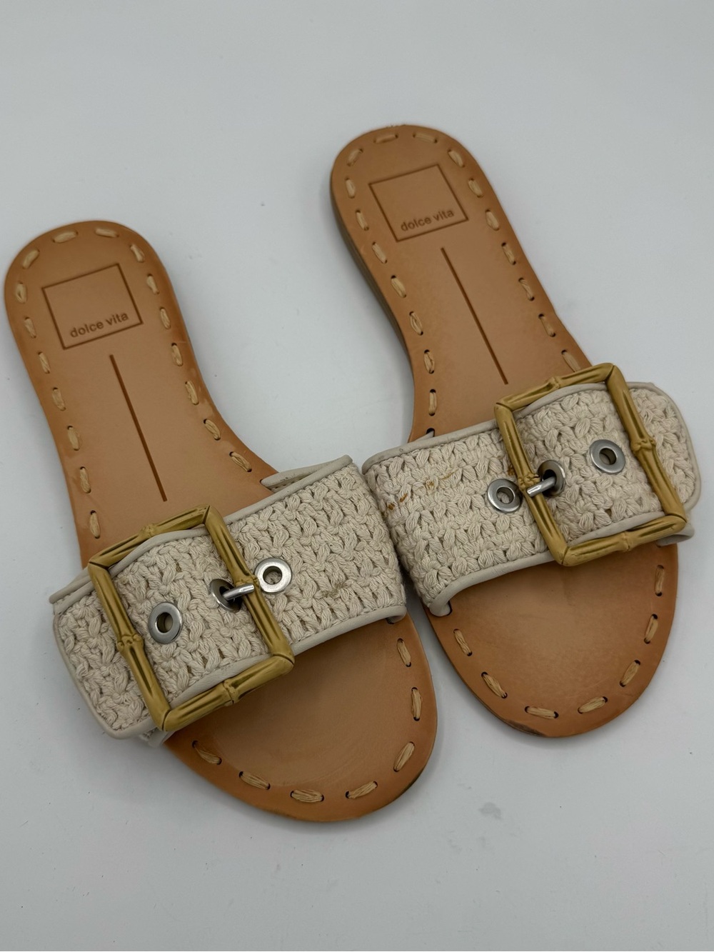 Dolce Vita Dasa Woven Slide Sandal Women's Buckle Detail Sandstone Size 6 resort